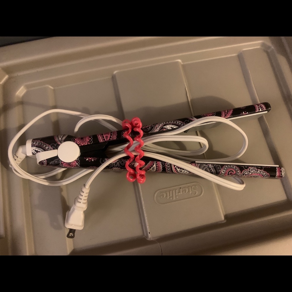Flat Iron Hair Straightener